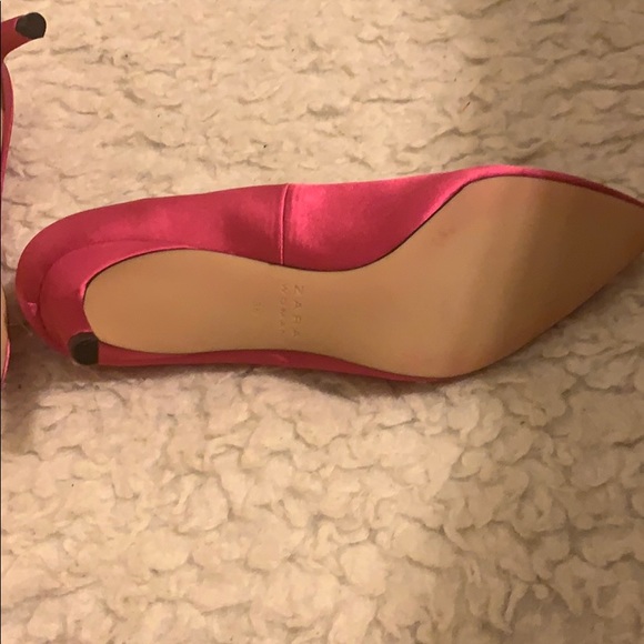 ZARA MID HEEL SATIN SHOES  FUCHSIA PINK  BRAND NEW - Picture 3 of 3